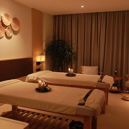 The Empyrean Cam Ranh Beach Resort Екстериор снимка