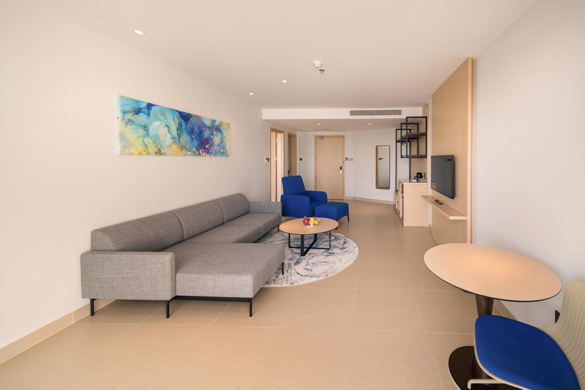 The Empyrean Cam Ranh Beach Resort Екстериор снимка