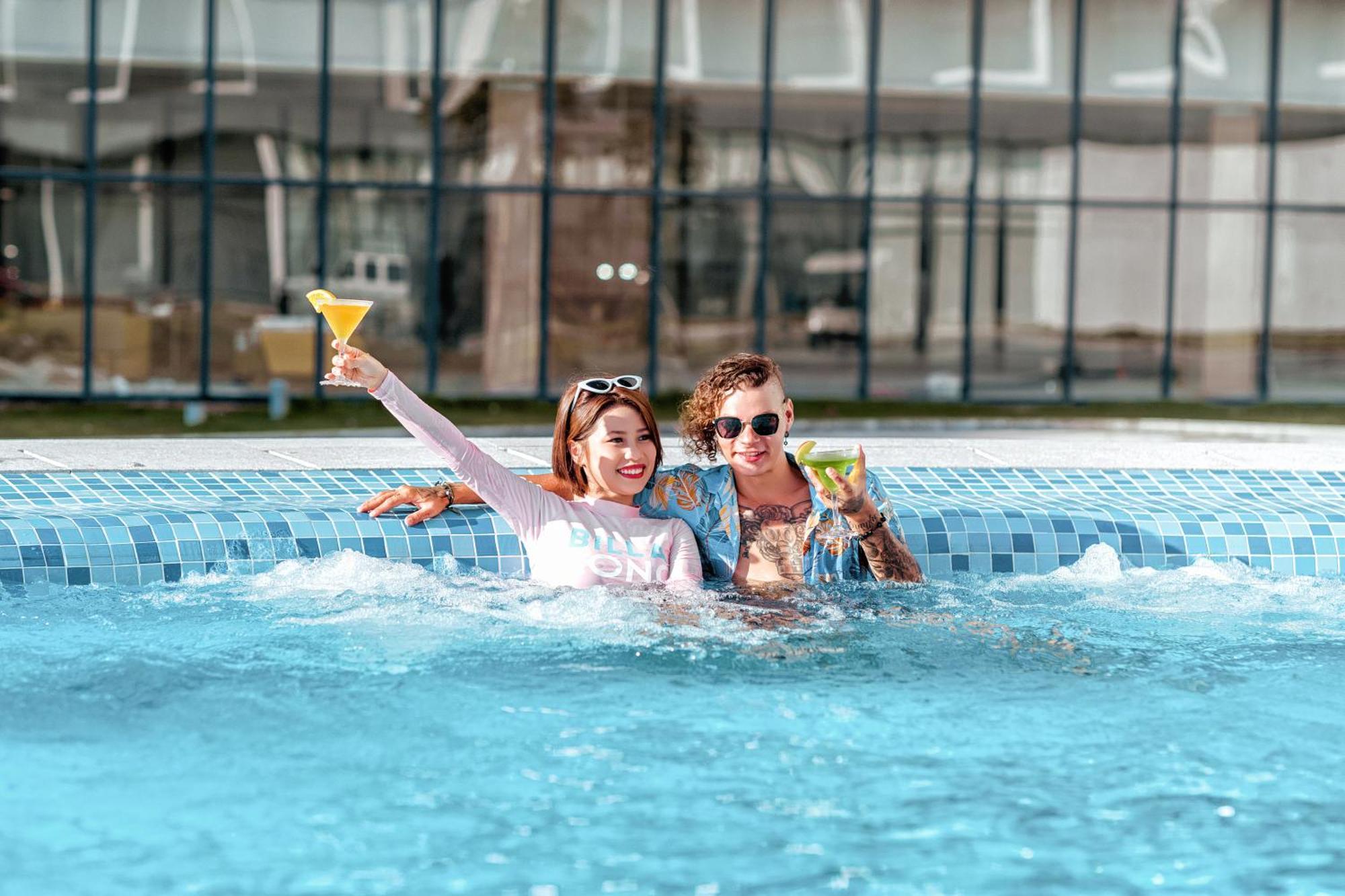 The Empyrean Cam Ranh Beach Resort Екстериор снимка